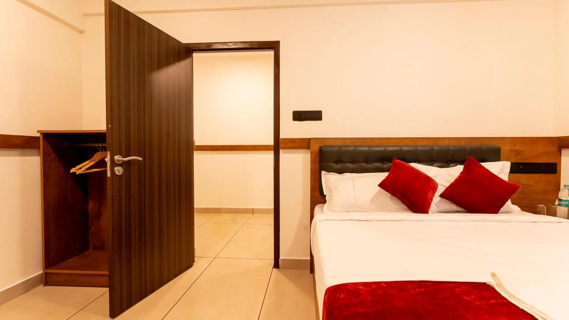 Kochi Sapphire Business Suites