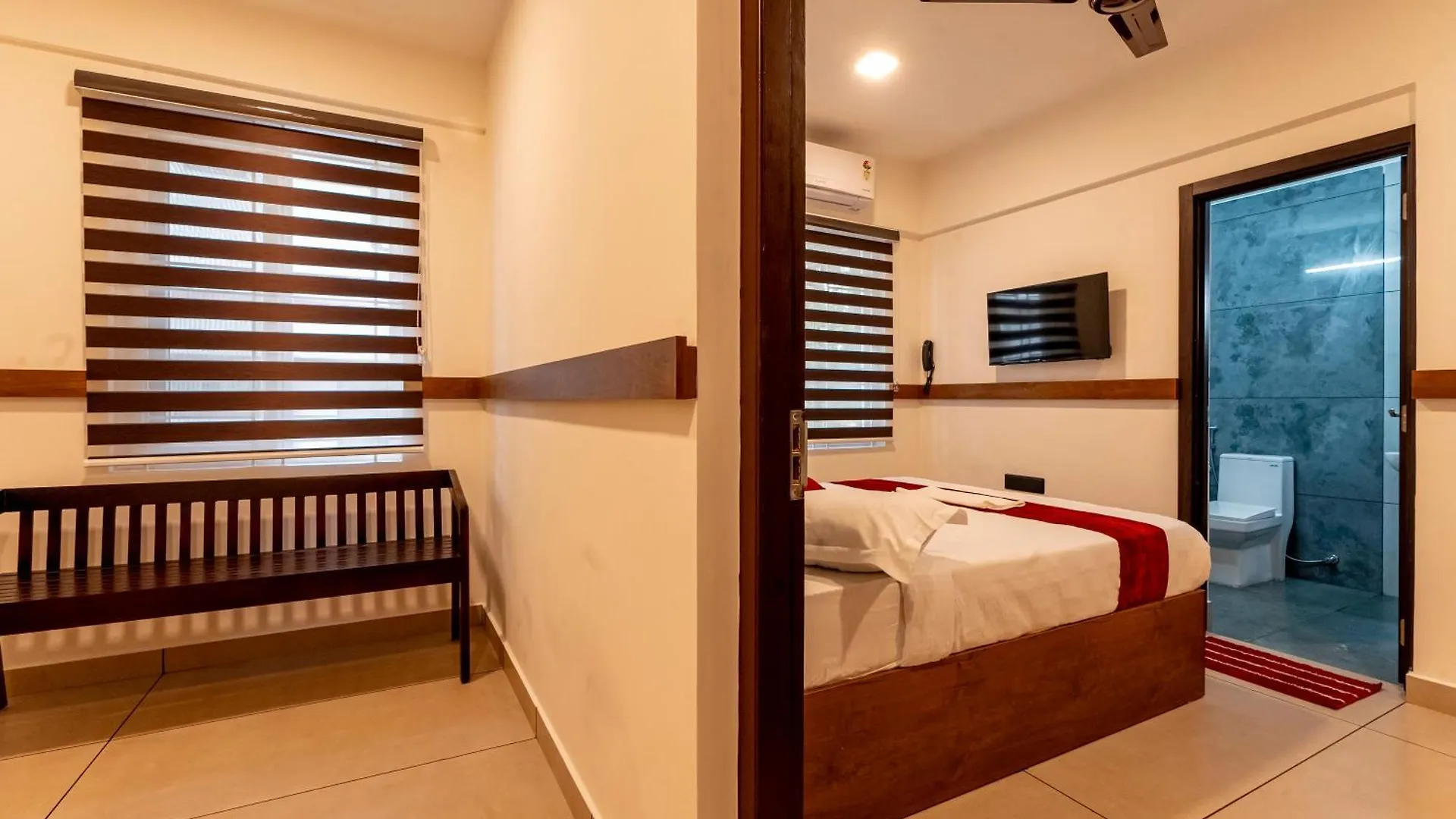 شقة فندقية Kochi Sapphire Business Suites
