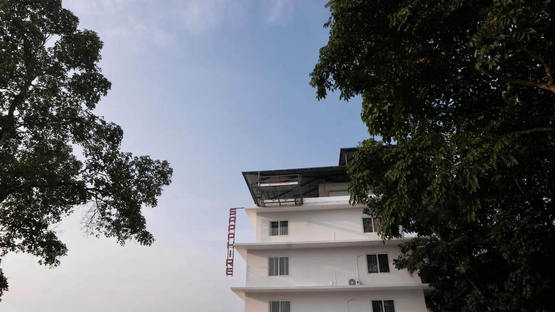 Kochi Sapphire Business Suites شقة فندقية